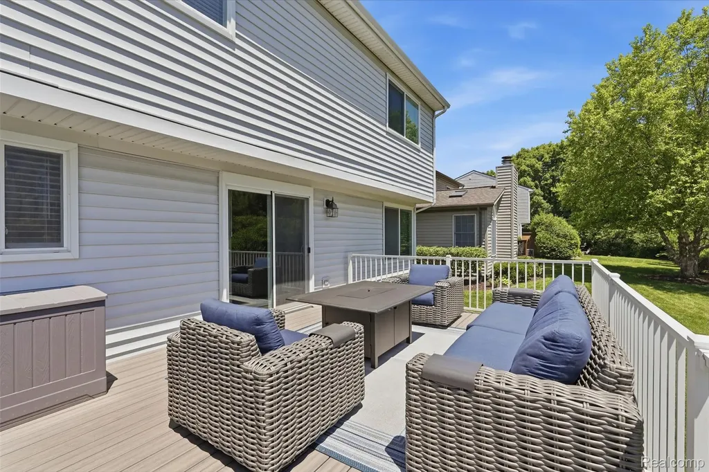 1661 Scio Ridge Road Scio Township MI 48103