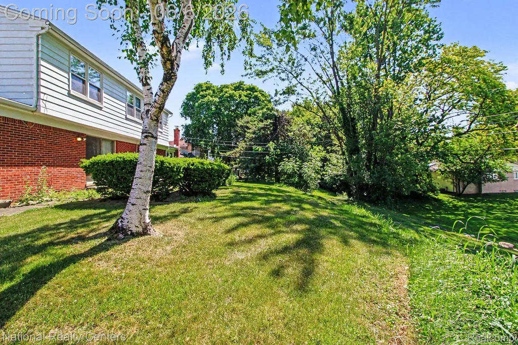 5535 Pembury Lane West Bloomfield Charter Township MI 48322