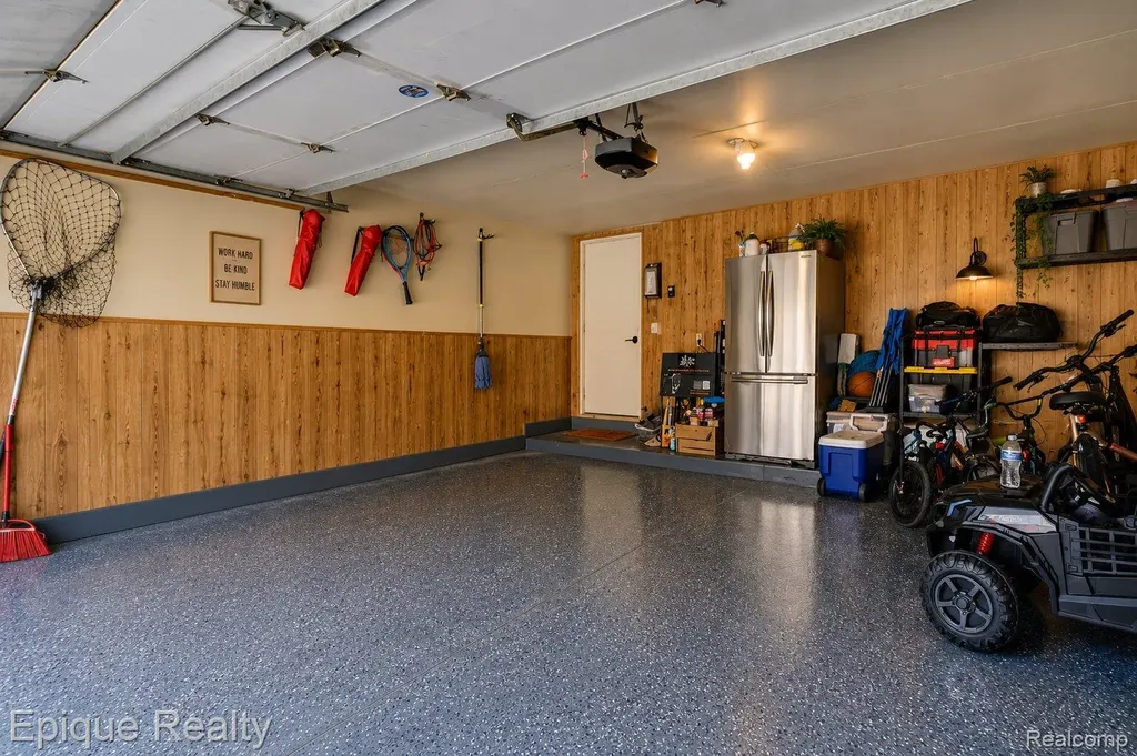 20485 Villa Grande Circle Clinton Charter Township MI 48038