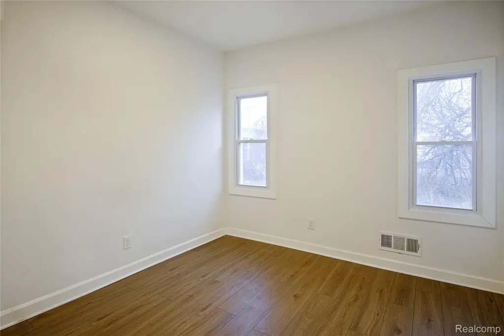 6123 Commonwealth Street Detroit City MI 48208