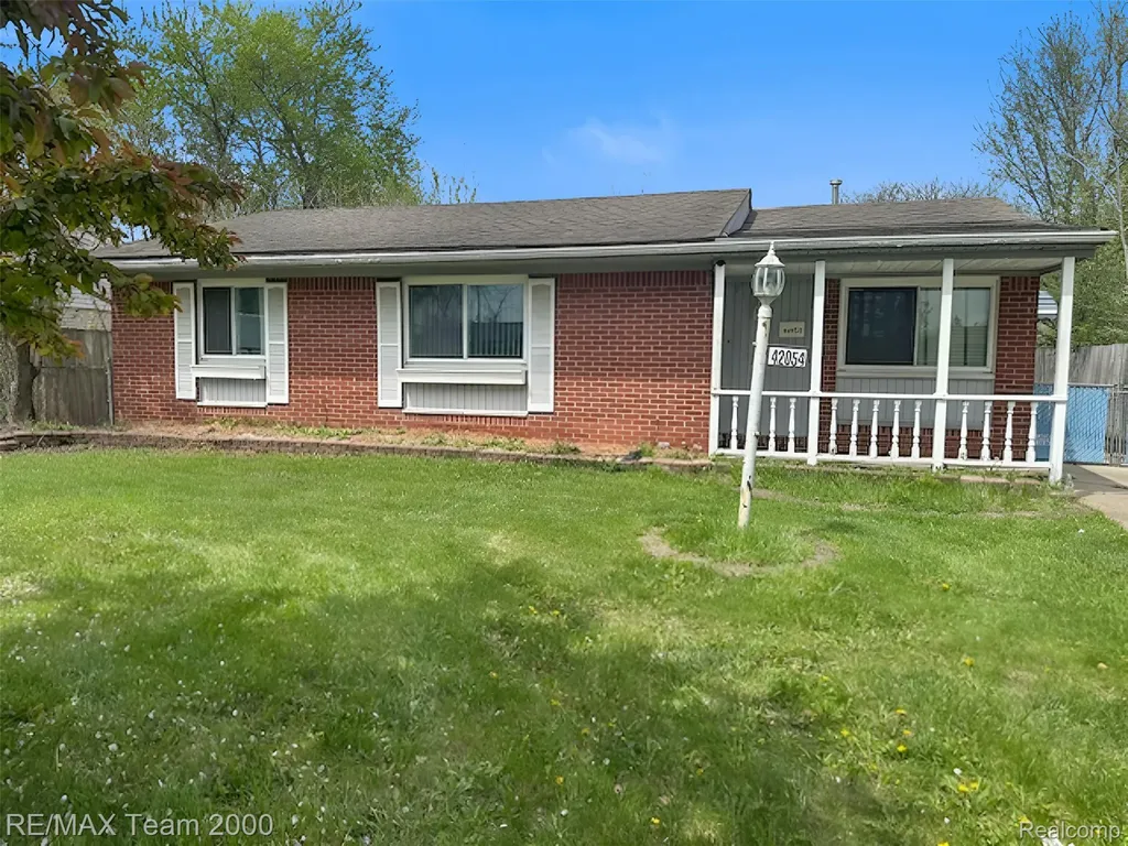 42054 Lincoln Street Van Buren Charter Township MI 48111