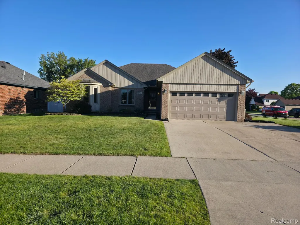 30726 Thistle Avenue Chesterfield Township MI 48051