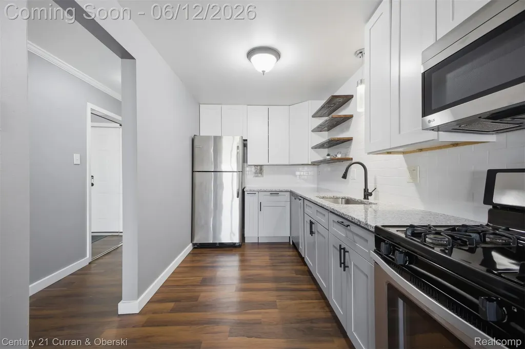 4715 Coolidge Highway Royal Oak City MI 48073