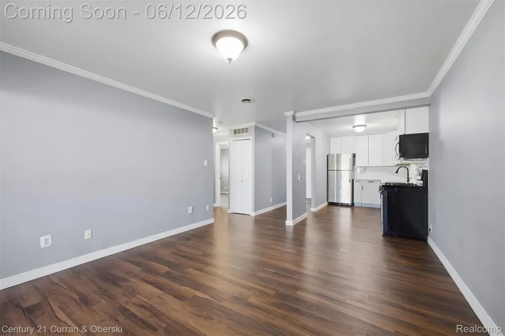 4715 Coolidge Highway Royal Oak City MI 48073