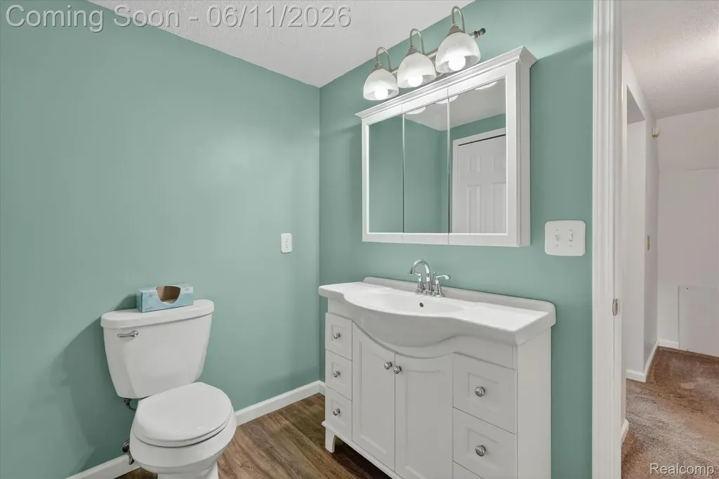 5464 E Maple Avenue Grand Blanc Charter Township MI 48439