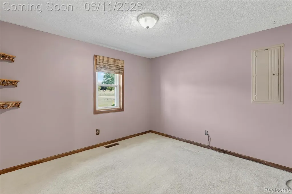 5464 E Maple Avenue Grand Blanc Charter Township MI 48439