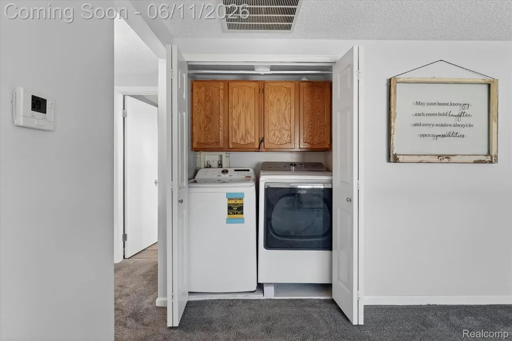 5464 E Maple Avenue Grand Blanc Charter Township MI 48439