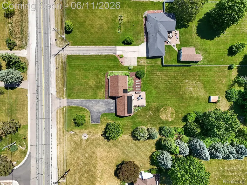 5464 E Maple Avenue Grand Blanc Charter Township MI 48439