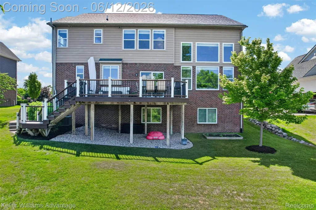 24576 Turnburry Court Lyon Charter Township MI 48178