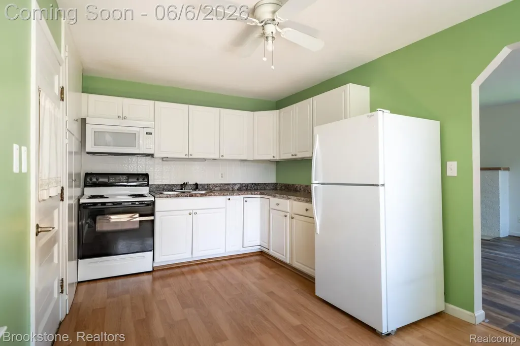 3620 Lotus Drive Waterford Charter Township MI 48329