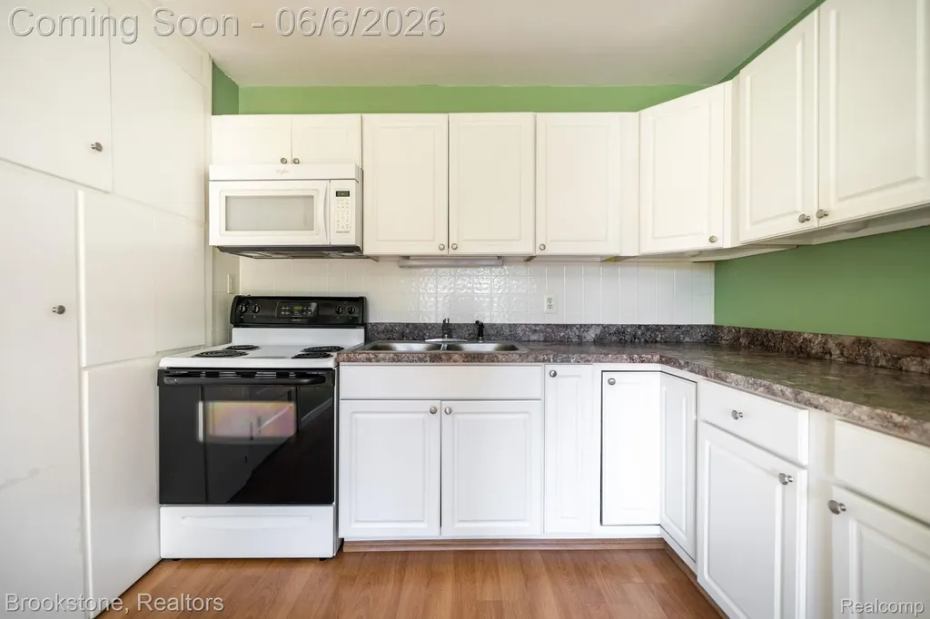 3620 Lotus Drive Waterford Charter Township MI 48329