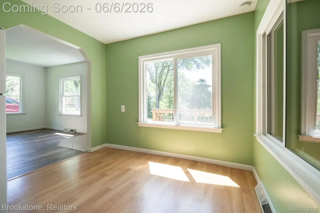 3620 Lotus Drive Waterford Charter Township MI 48329