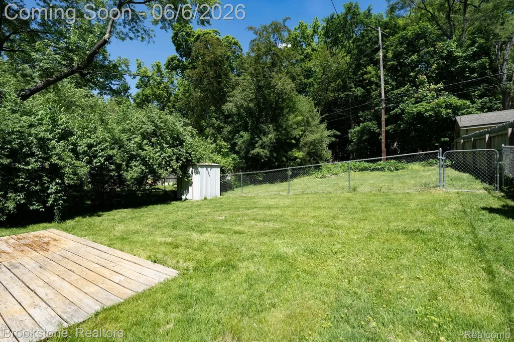 3620 Lotus Drive Waterford Charter Township MI 48329