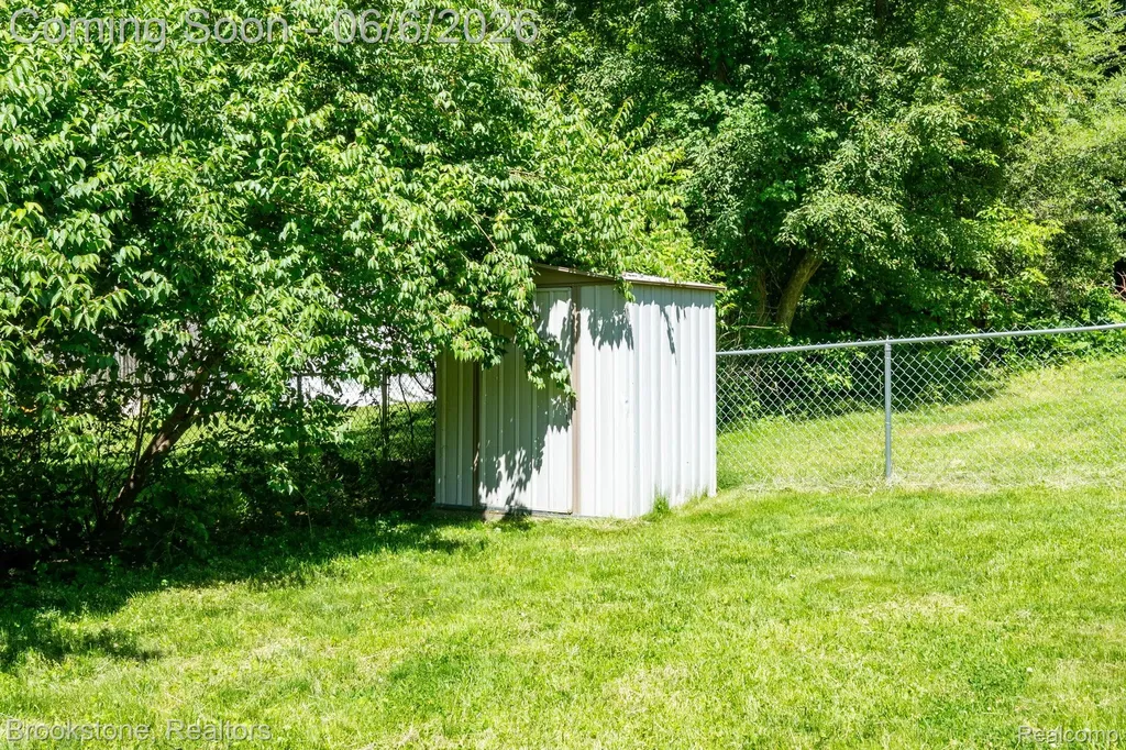 3620 Lotus Drive Waterford Charter Township MI 48329