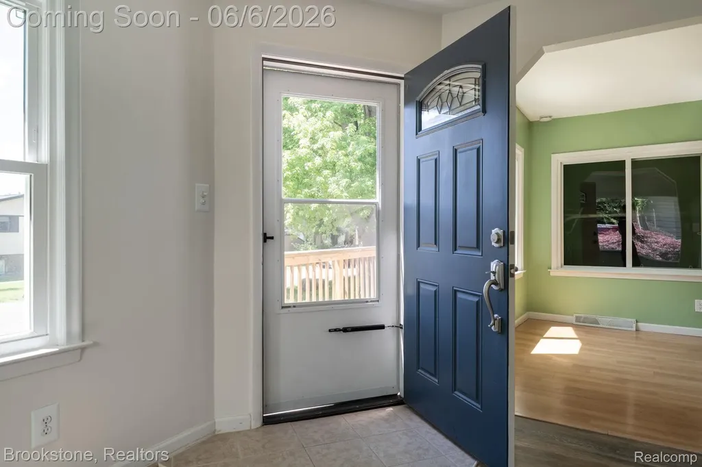 3620 Lotus Drive Waterford Charter Township MI 48329