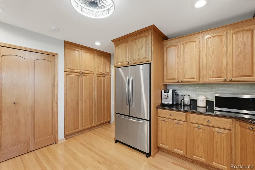 7477 Ore Knob Drive Tyrone Township MI 48430