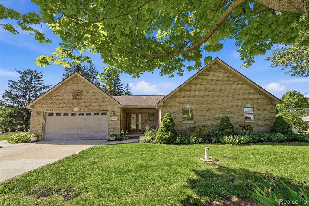 7477 Ore Knob Drive Tyrone Township MI 48430
