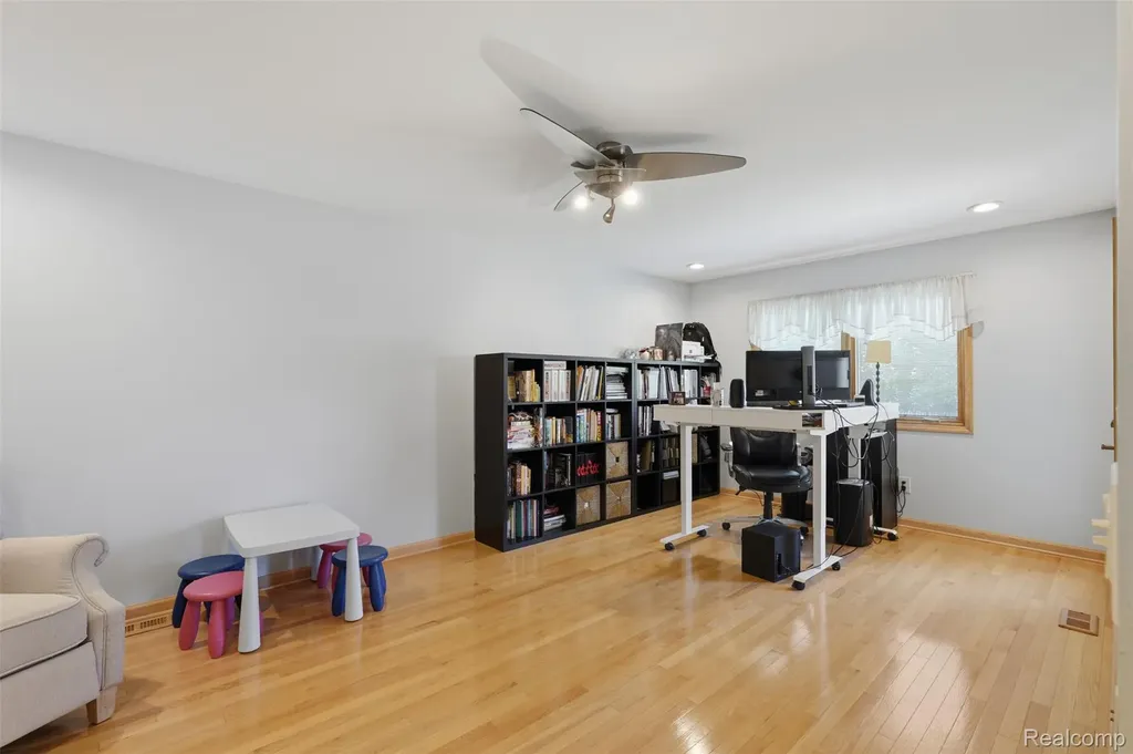 7477 Ore Knob Drive Tyrone Township MI 48430