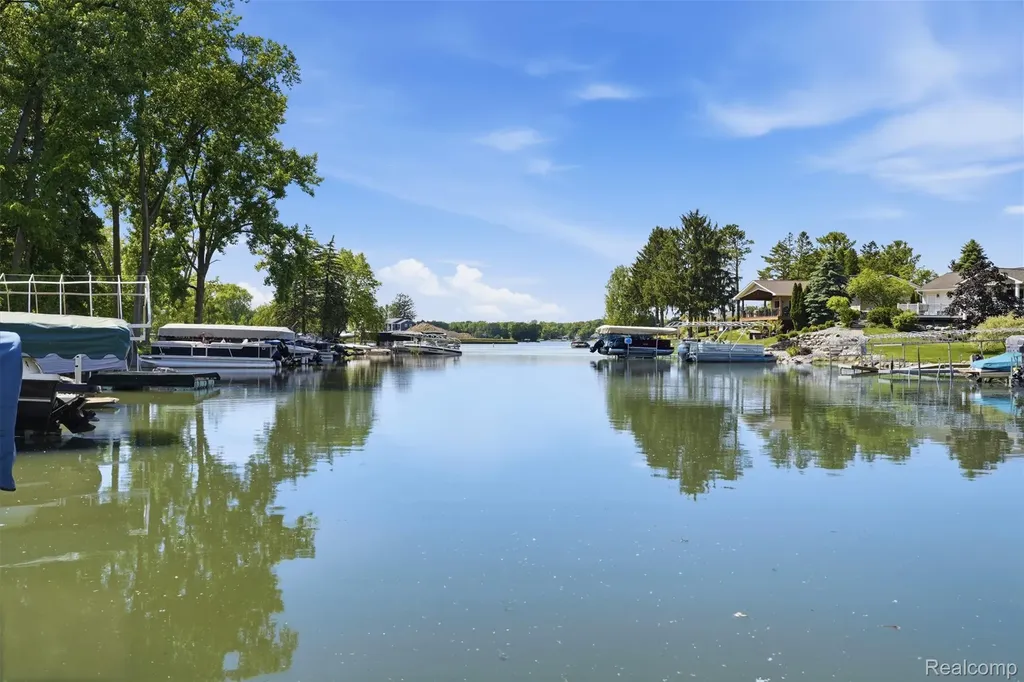 7477 Ore Knob Drive Tyrone Township MI 48430