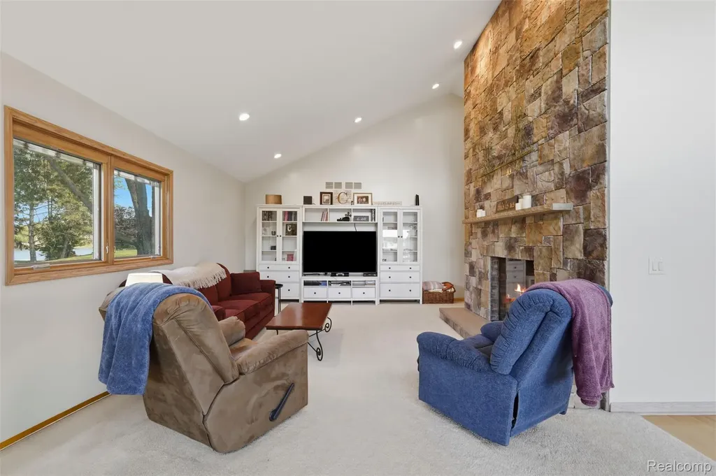 7477 Ore Knob Drive Tyrone Township MI 48430
