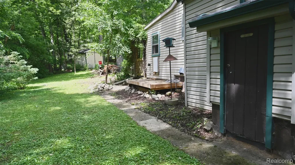 3057 Hillside Drive Milford Charter Township MI 48380