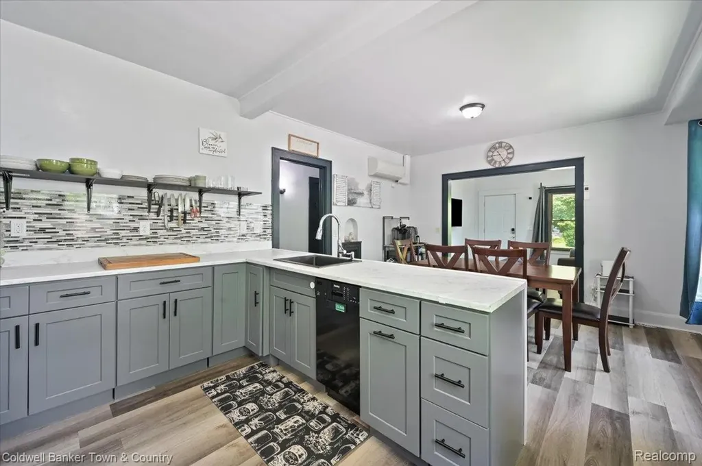 3251 Springbrook Street Ann Arbor City MI 48108