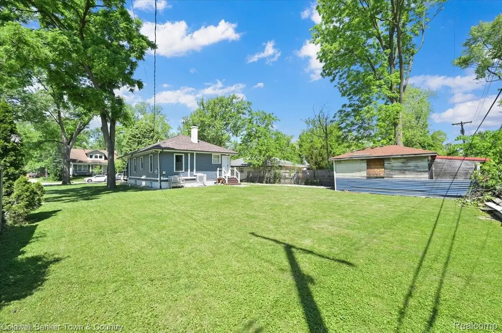 3251 Springbrook Street Ann Arbor City MI 48108