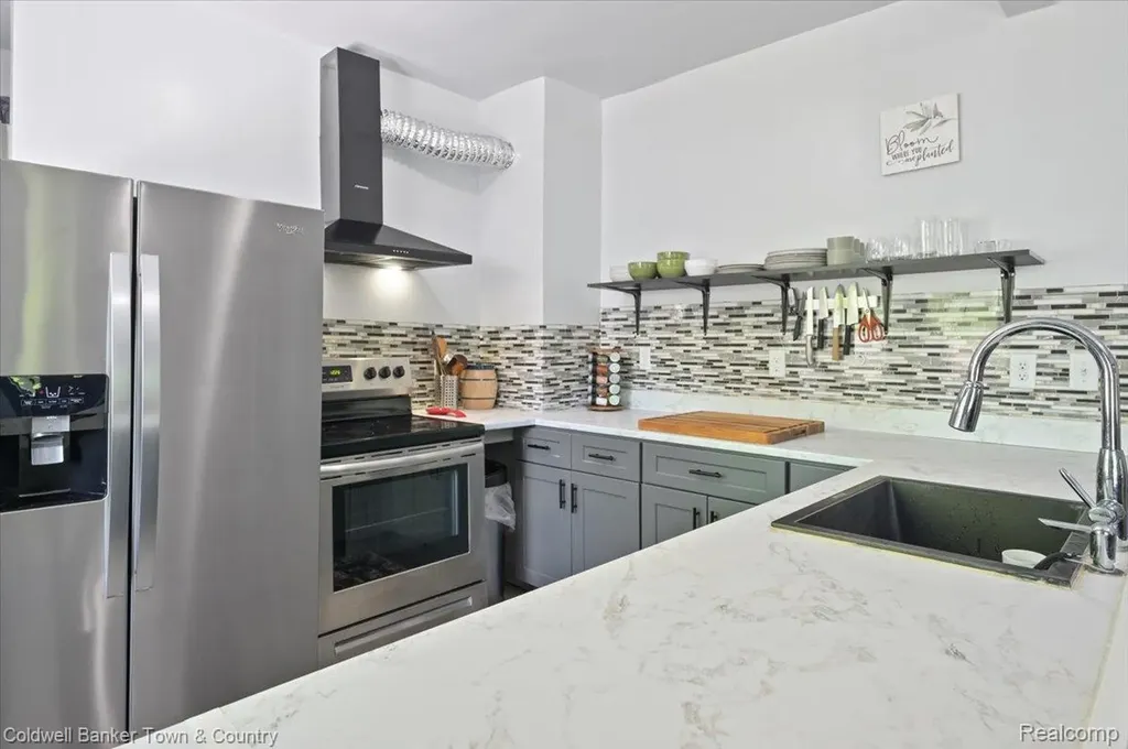 3251 Springbrook Street Ann Arbor City MI 48108