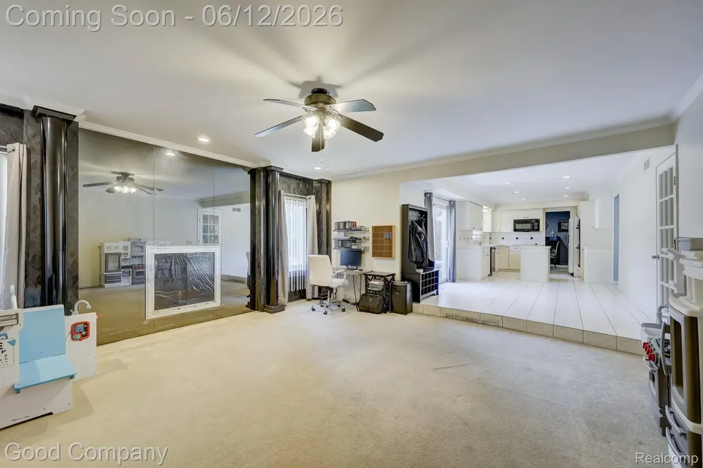1798 Wilmet Drive Troy City MI 48085