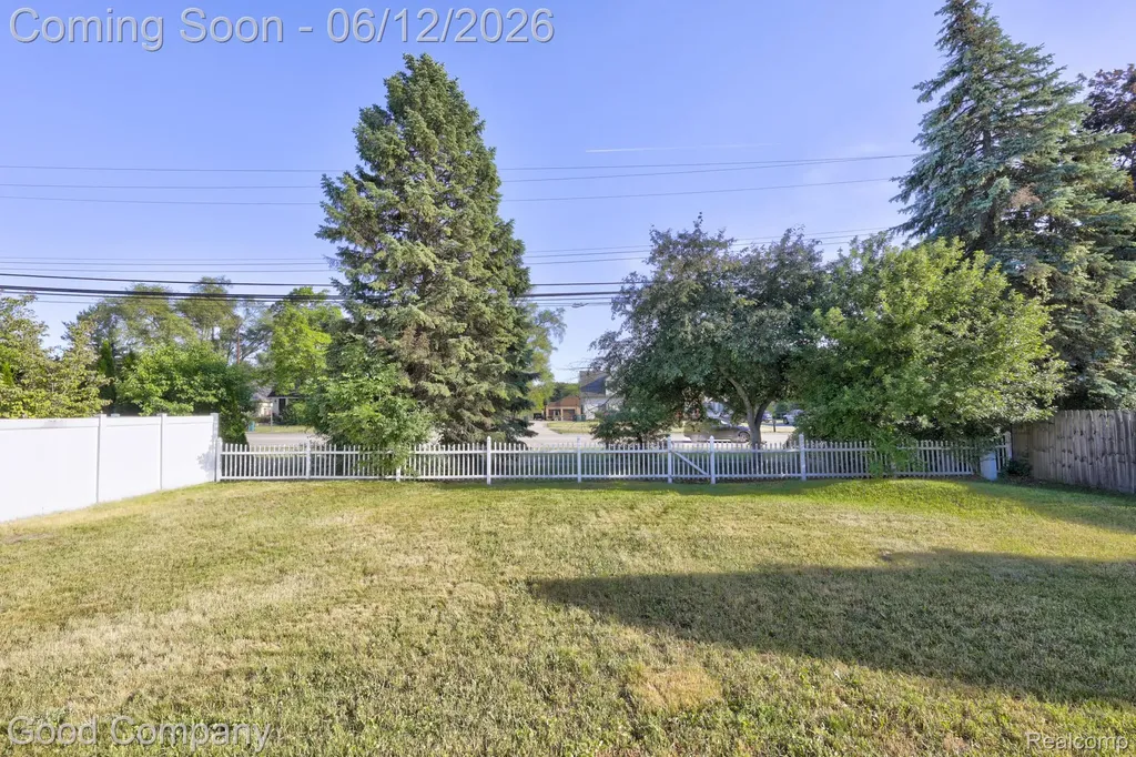 1798 Wilmet Drive Troy City MI 48085