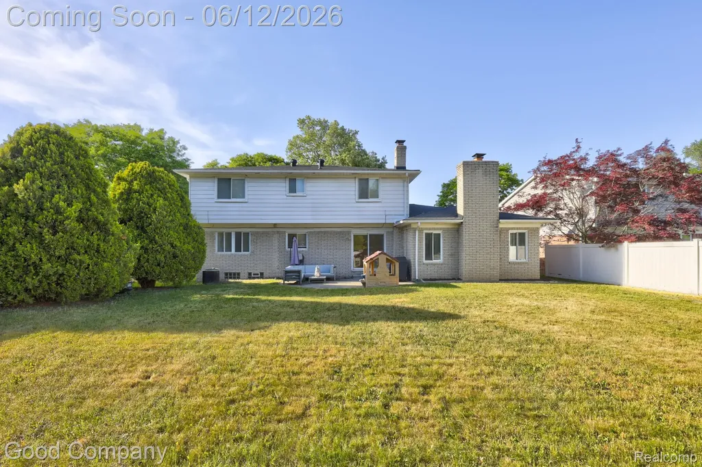 1798 Wilmet Drive Troy City MI 48085
