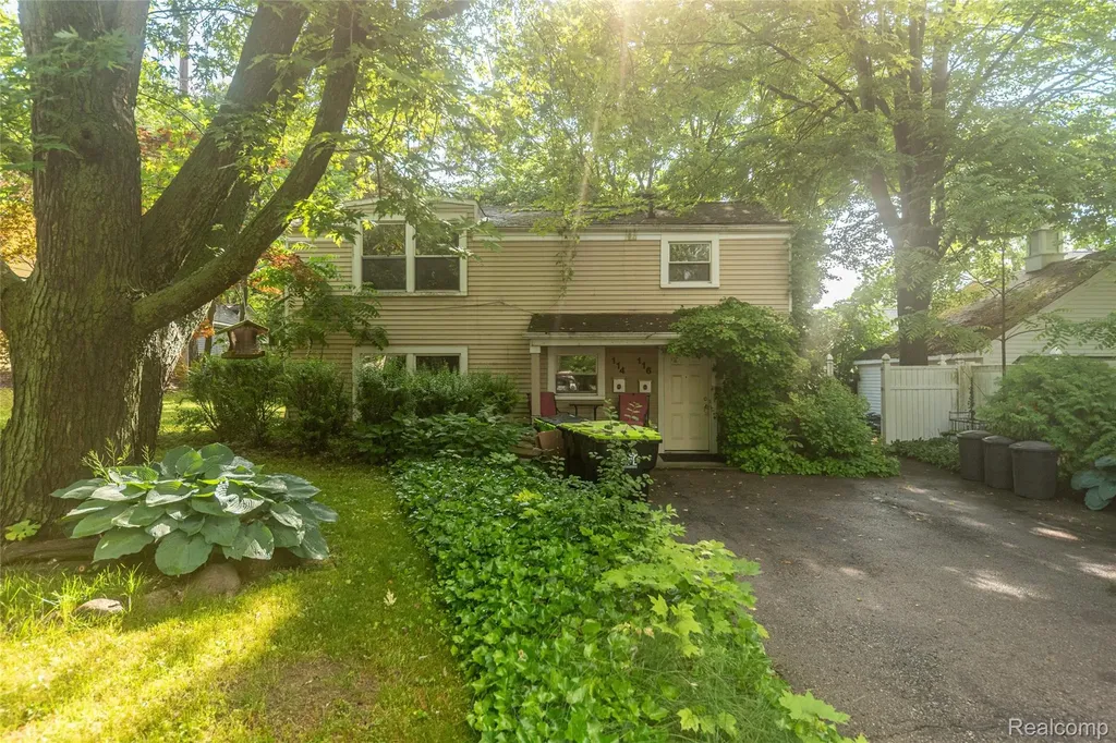 116 N Rogers Street Northville City MI 48167