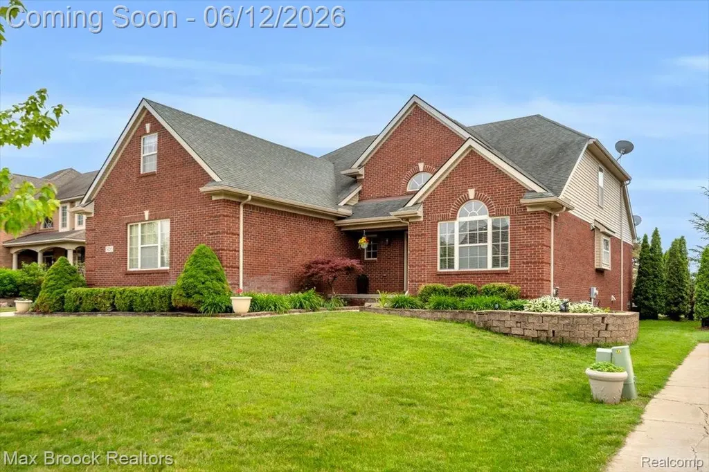 54265 Birchwood Drive South Lyon City MI 48178