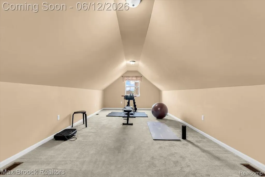 54265 Birchwood Drive South Lyon City MI 48178
