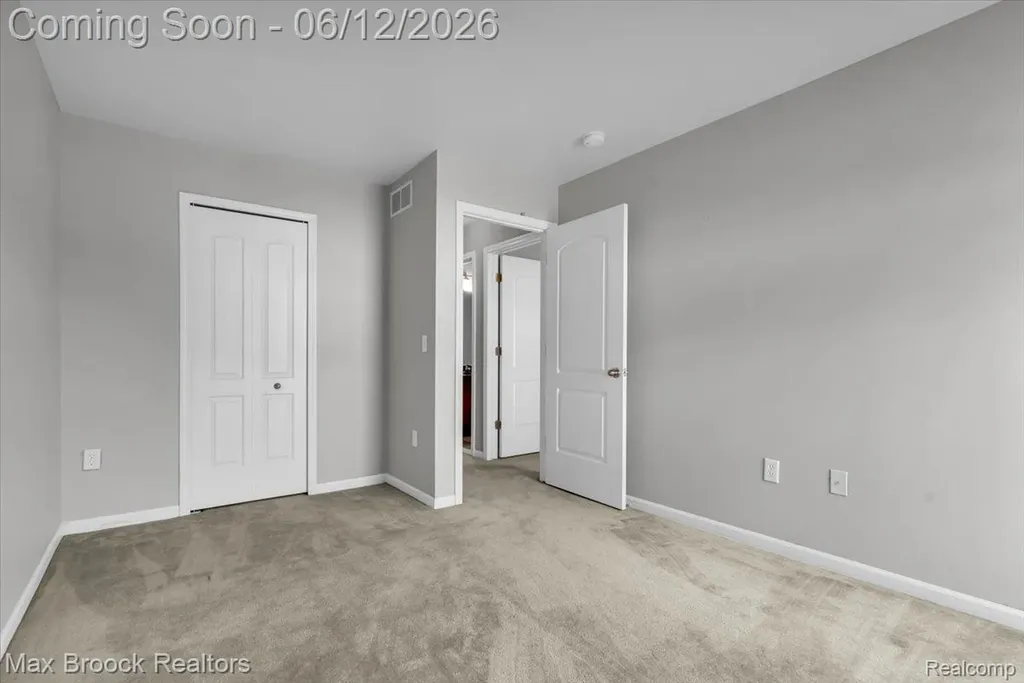 54265 Birchwood Drive South Lyon City MI 48178