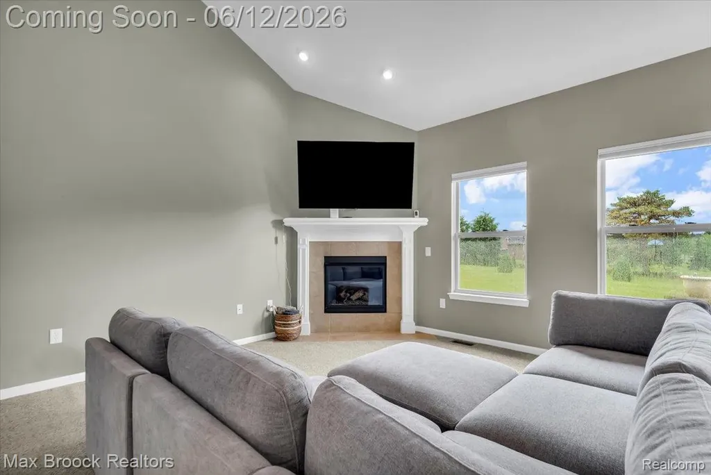 54265 Birchwood Drive South Lyon City MI 48178