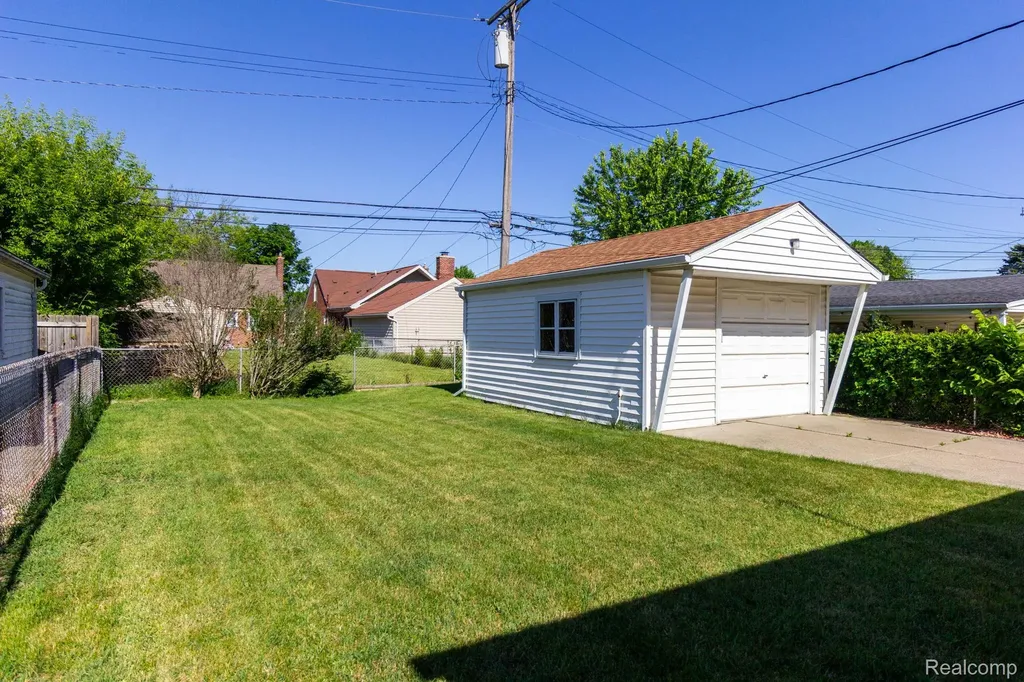 9854 Colwell Avenue Allen Park City MI 48101