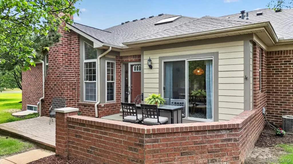 50150 Scott Court Shelby Charter Township MI 48317