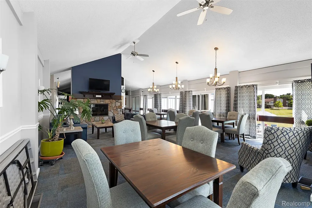 42126 Pellston Drive Novi City MI 48167