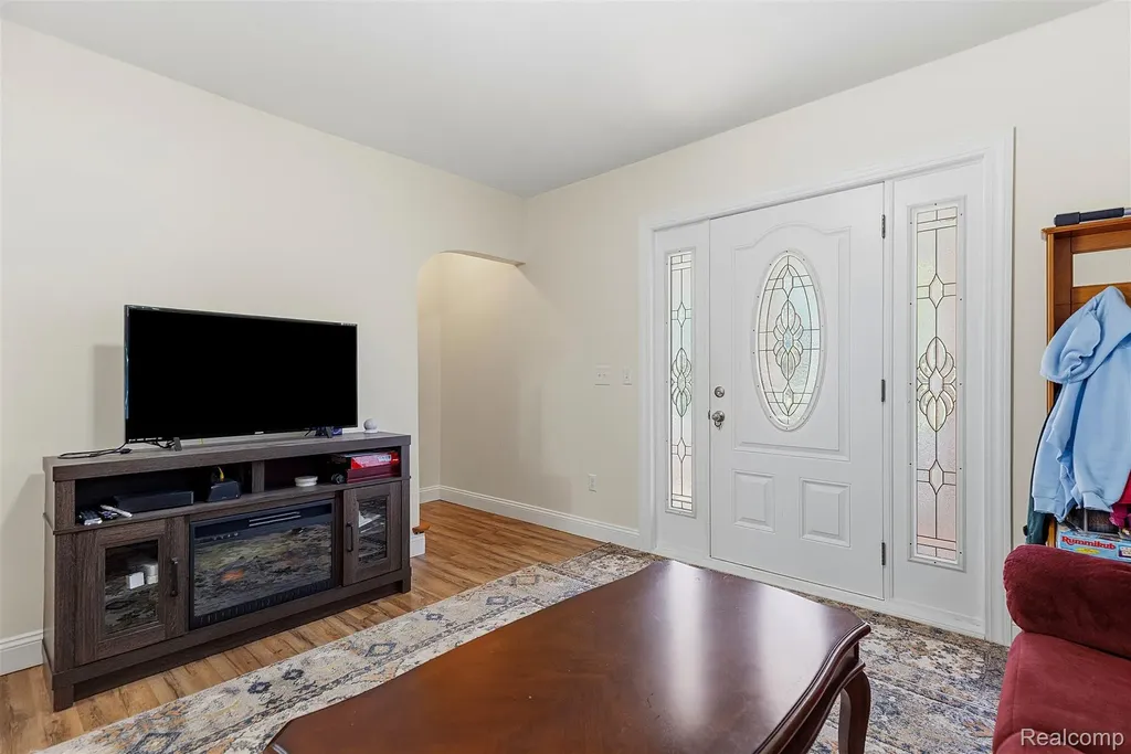7219 Main Kimball Township MI 48074