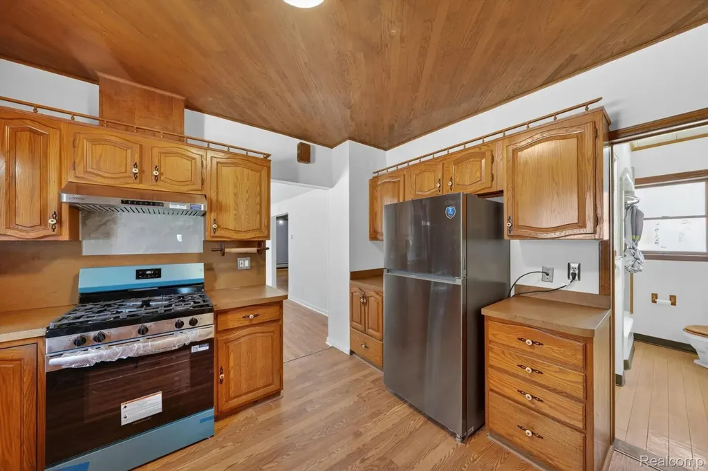 2978 Evaline Street Hamtramck City MI 48212