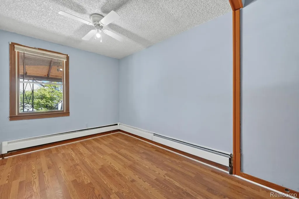 2978 Evaline Street Hamtramck City MI 48212