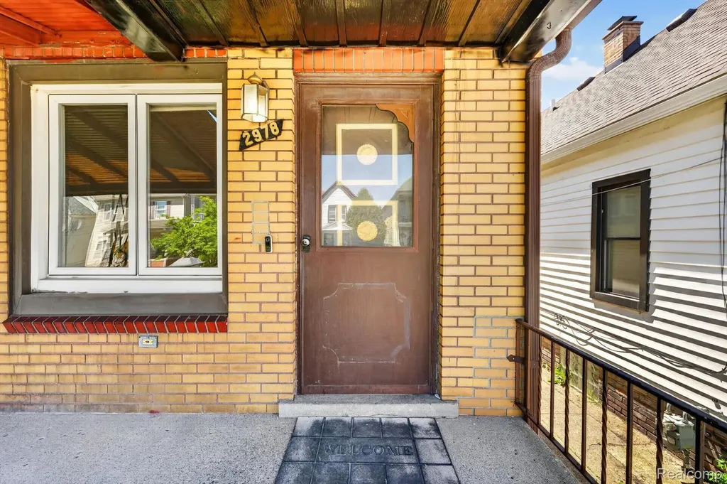 2978 Evaline Street Hamtramck City MI 48212