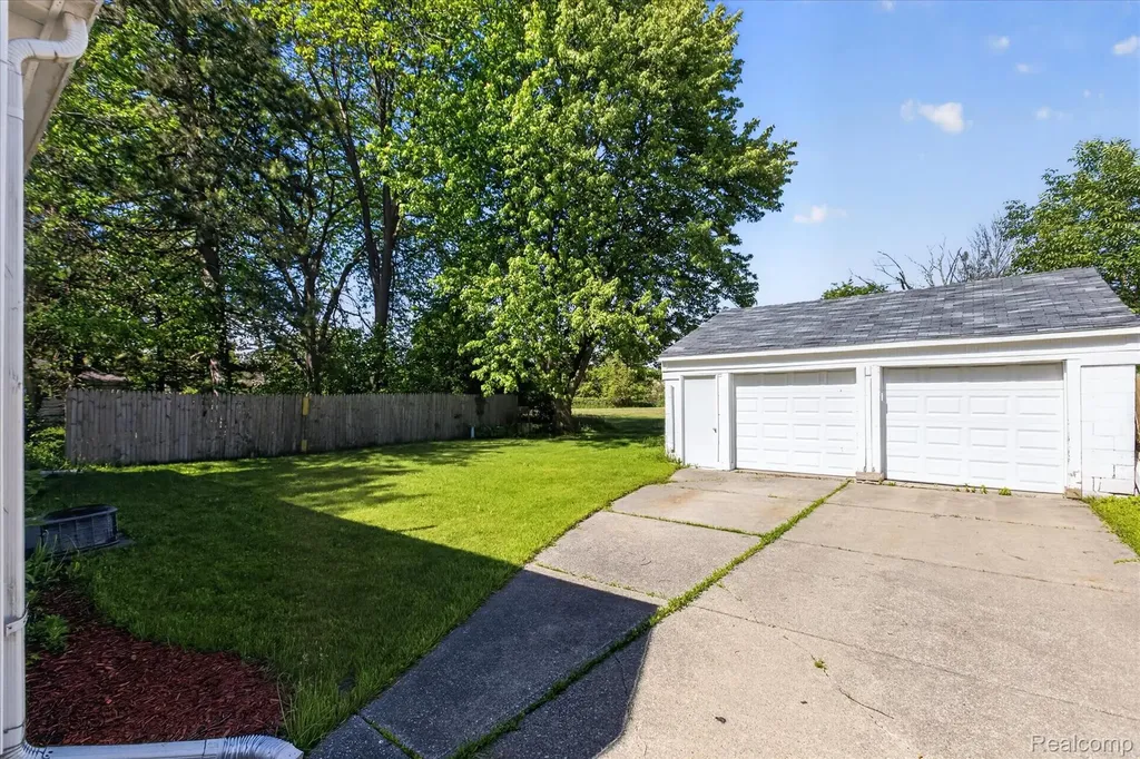 3005 Hanchett Street Carrollton Township MI 48604