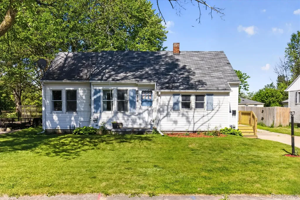 3005 Hanchett Street Carrollton Township MI 48604