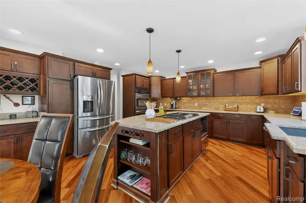 2555 Marion Acres Street Commerce Charter Township MI 48382