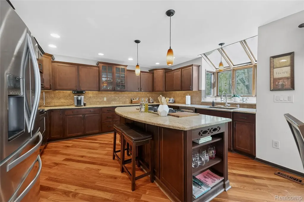 2555 Marion Acres Street Commerce Charter Township MI 48382