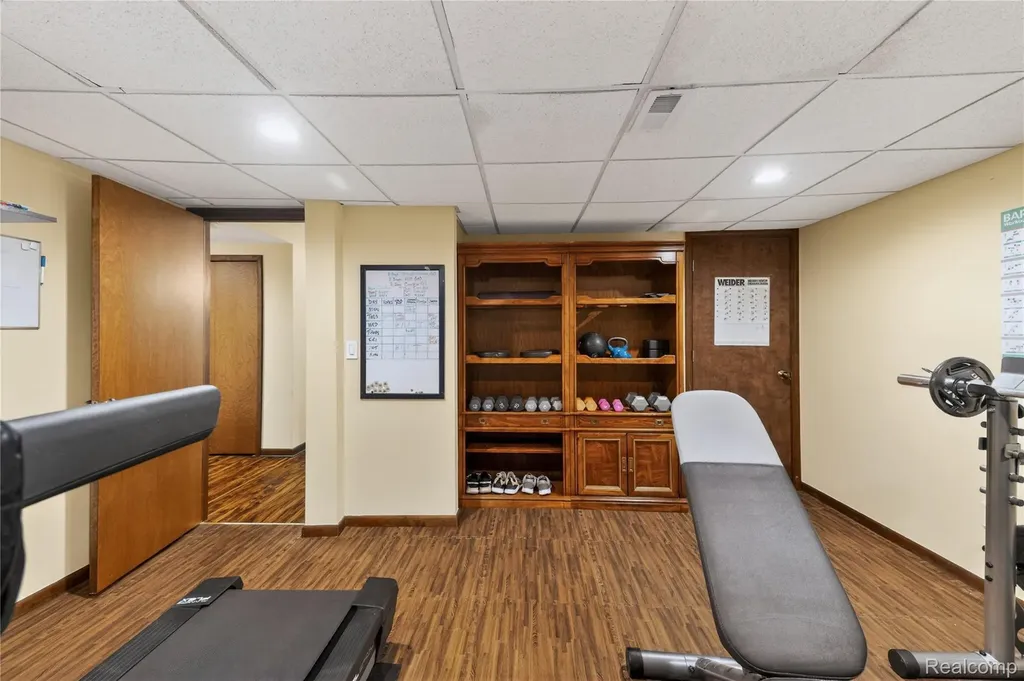2555 Marion Acres Street Commerce Charter Township MI 48382