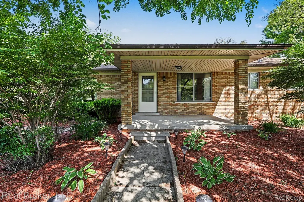 7860 Rynn Road Kenockee Township MI 48006