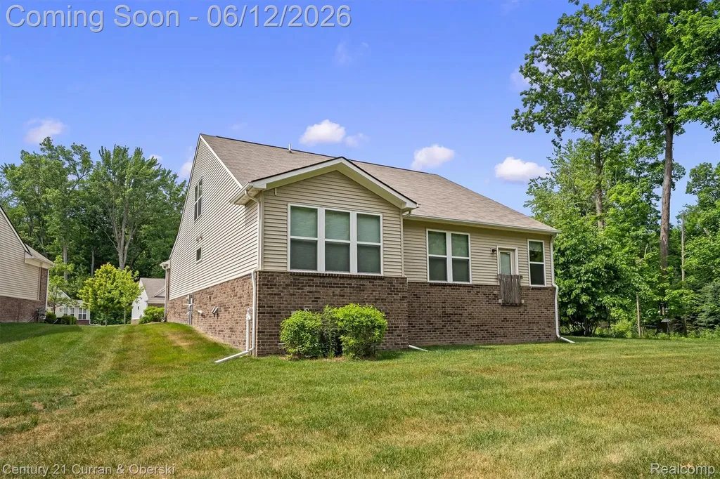 49559 Mapleton Road Canton Charter Township MI 48188